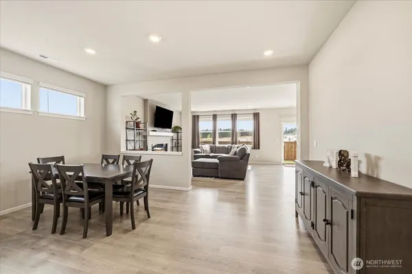 $609,900 | 1106 Southwest Pendleton Way, Port Orchard, WA 98367