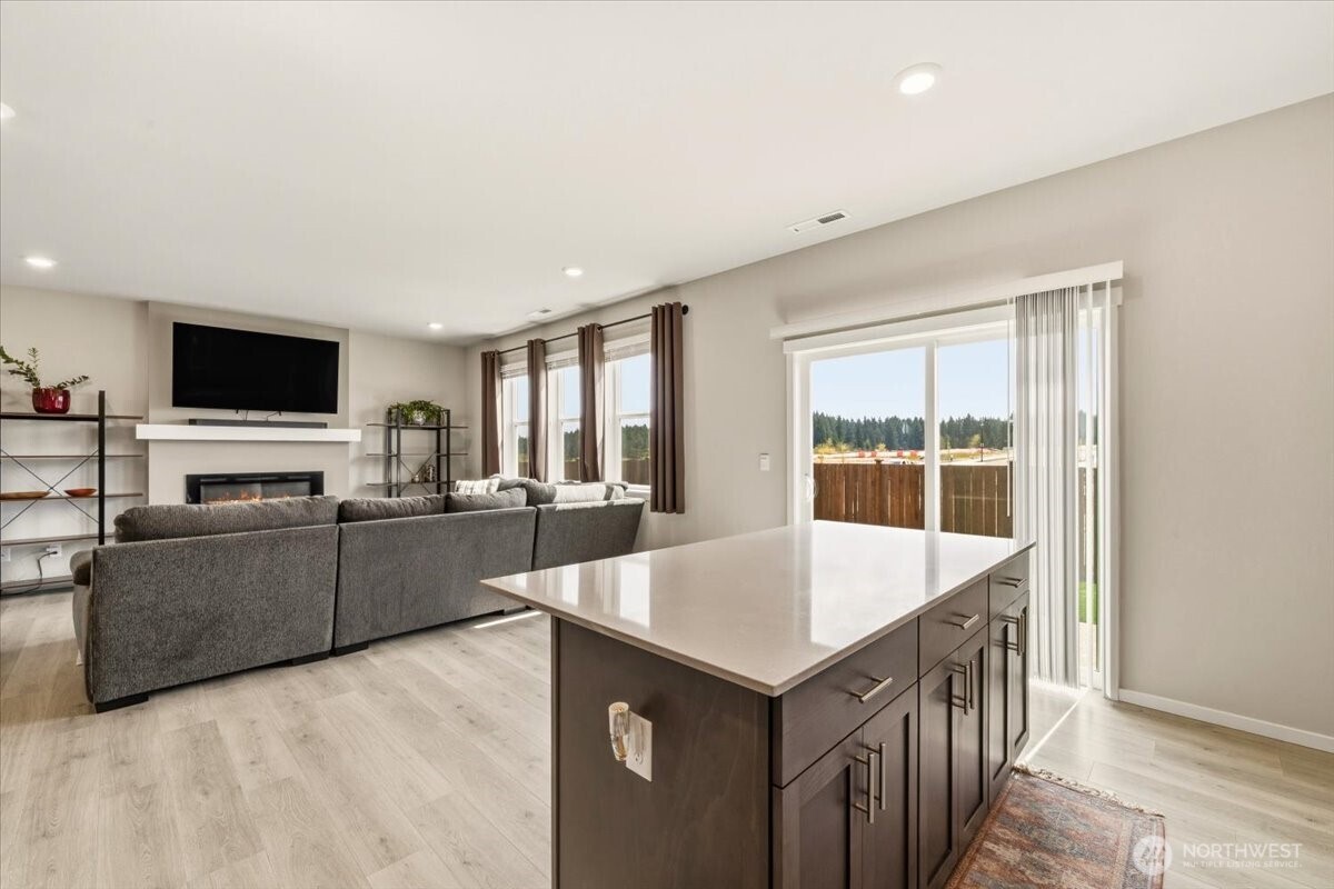 1106 Southwest Pendleton Way Port Orchard, WA 98367 - Photo 10 of 40