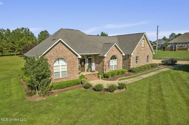 $340,000 | 1011 Rolling Oaks Drive, McComb, MS 39648