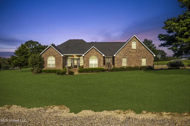 $340,000 | 1011 Rolling Oaks Drive, McComb, MS 39648