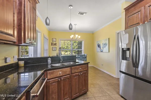 $329,000 | 1011 Rolling Oaks Drive, McComb, MS 39648