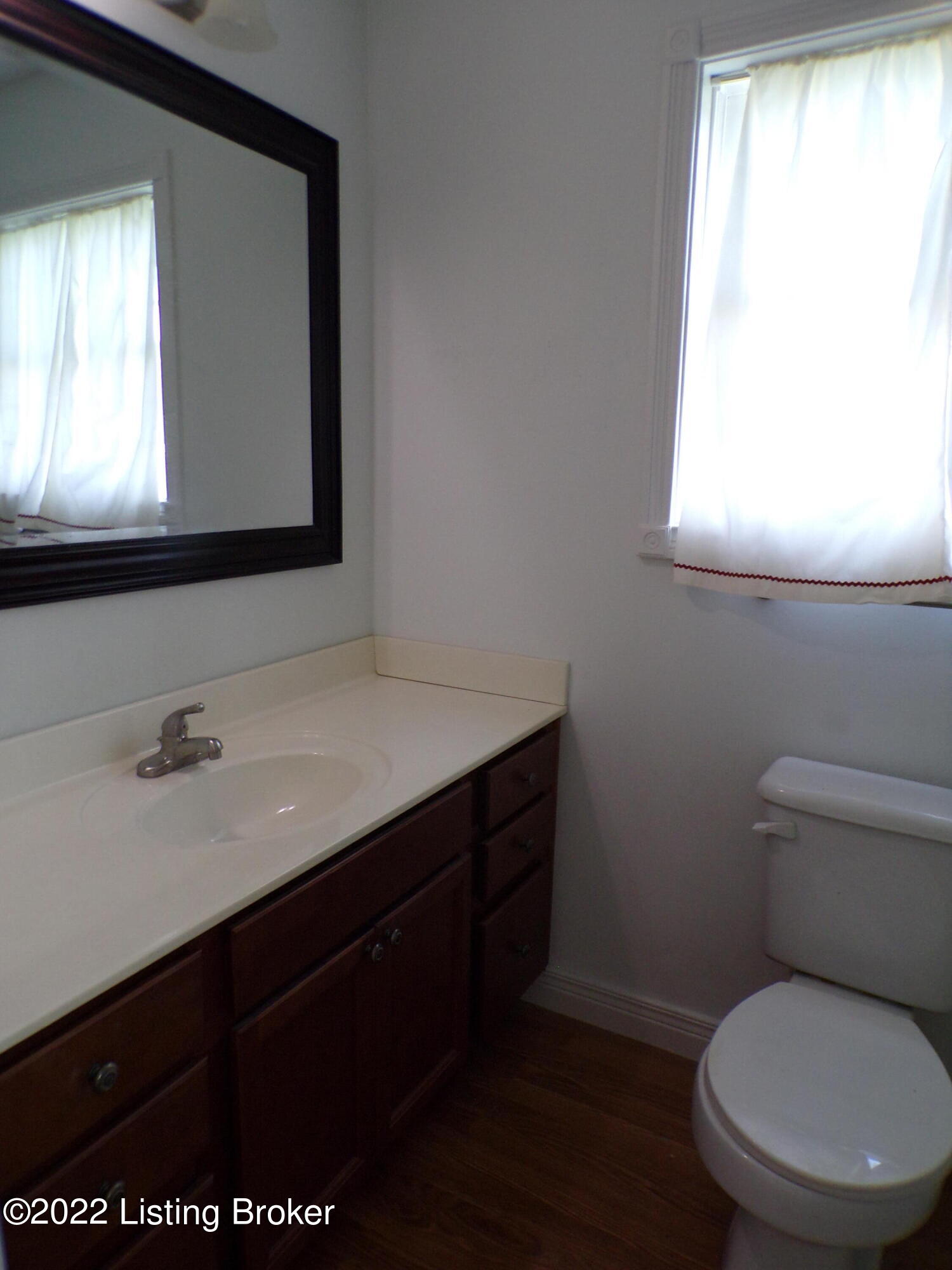 402 Lilac Road Leitchfield, KY 42754 - Photo 17 of 19 100_0484