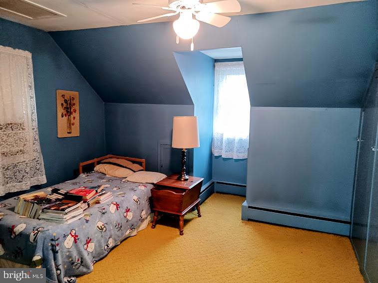 1819 Division Road Pasadena, MD 21122 - Photo 19 of 26 3rd bedroom