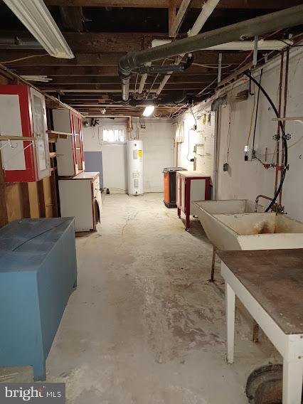 1819 Division Road Pasadena, MD 21122 - Photo 22 of 26 Utility room