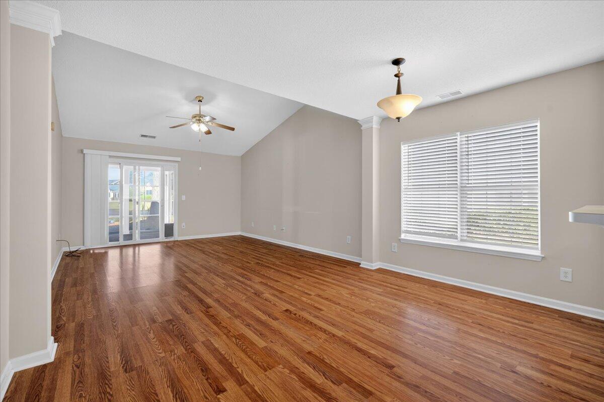 7360 Suncatcher Drive Hanahan, SC 29410 - Photo 15 of 40 15-7360 Suncatcher Drive-12