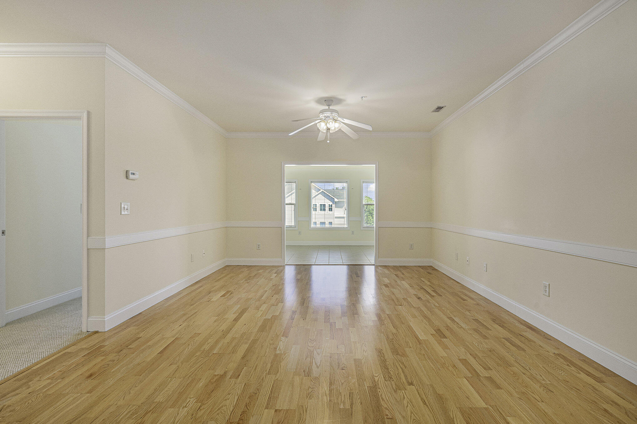 1984 Folly Road, Unit B301 Charleston, SC 29412 - Photo 2 of 31 Living Room/Dining Room