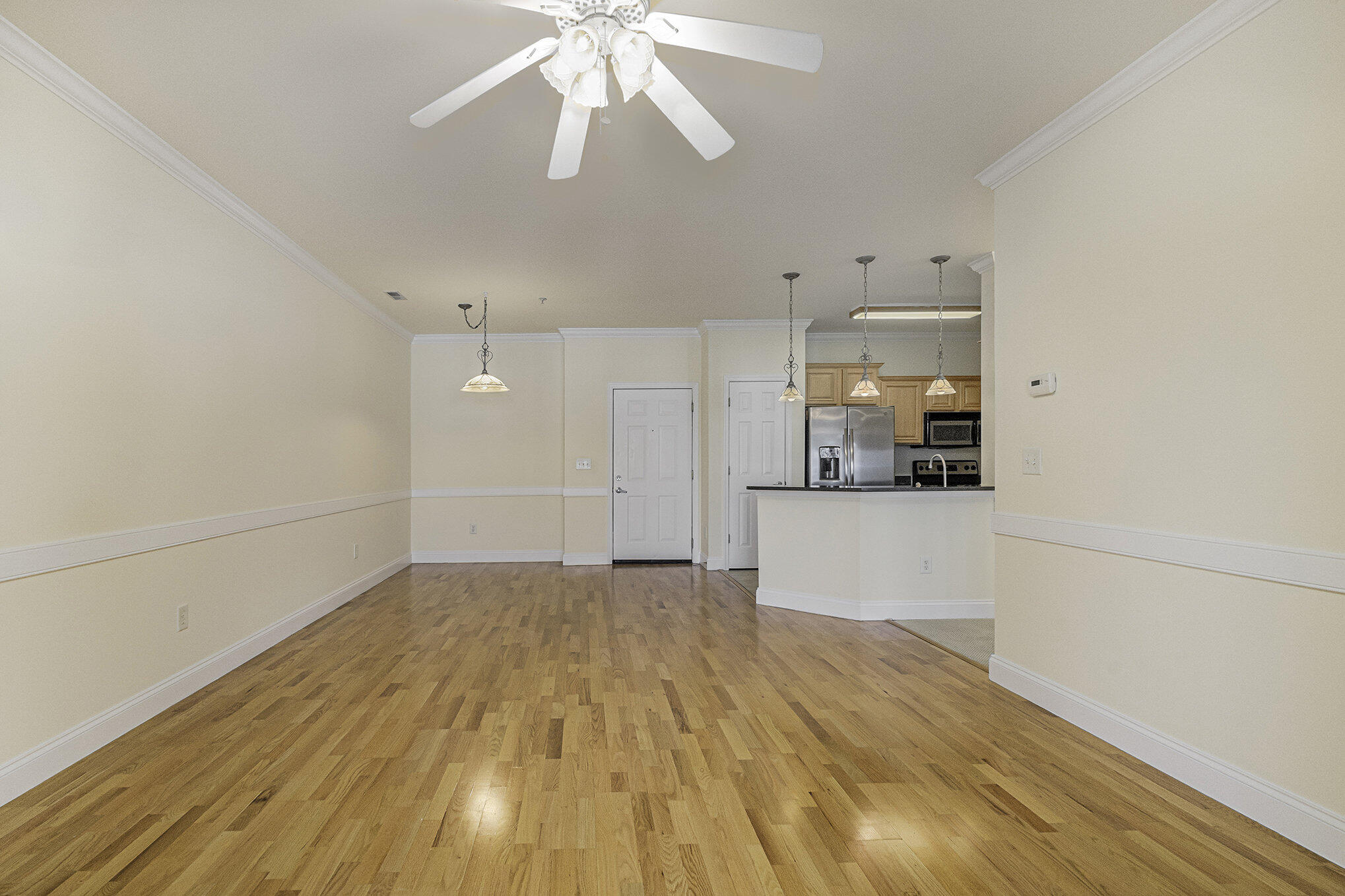 1984 Folly Road, Unit B301 Charleston, SC 29412 - Photo 3 of 31 Living Room/Dining R