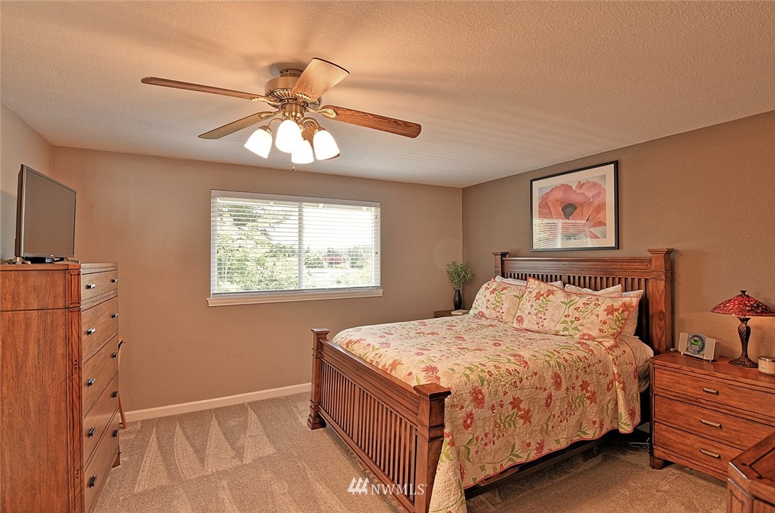 1102 235th Place Southwest Bothell, WA 98021 - Photo 11 of 22