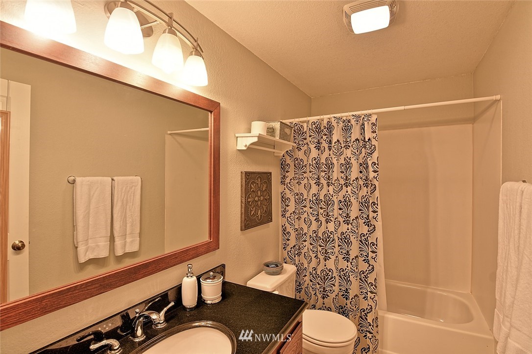 1102 235th Place Southwest Bothell, WA 98021 - Photo 14 of 22