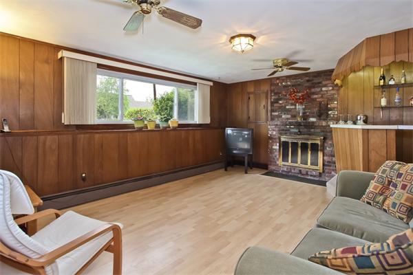 32 Crest Road Framingham, MA 01702 - Photo 19 of 25 Gallery Image 19