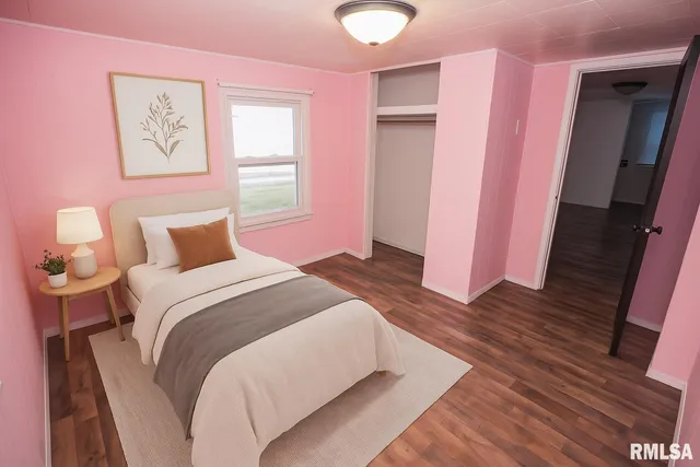 $99,900 | 1479 Knoxville Road, Lynn Center, IL 61262