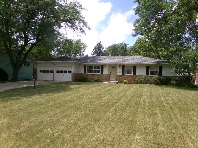2108 West Middlebury Road Freeport, IL 61032 - Photo 2 of 23 Gallery Image 2