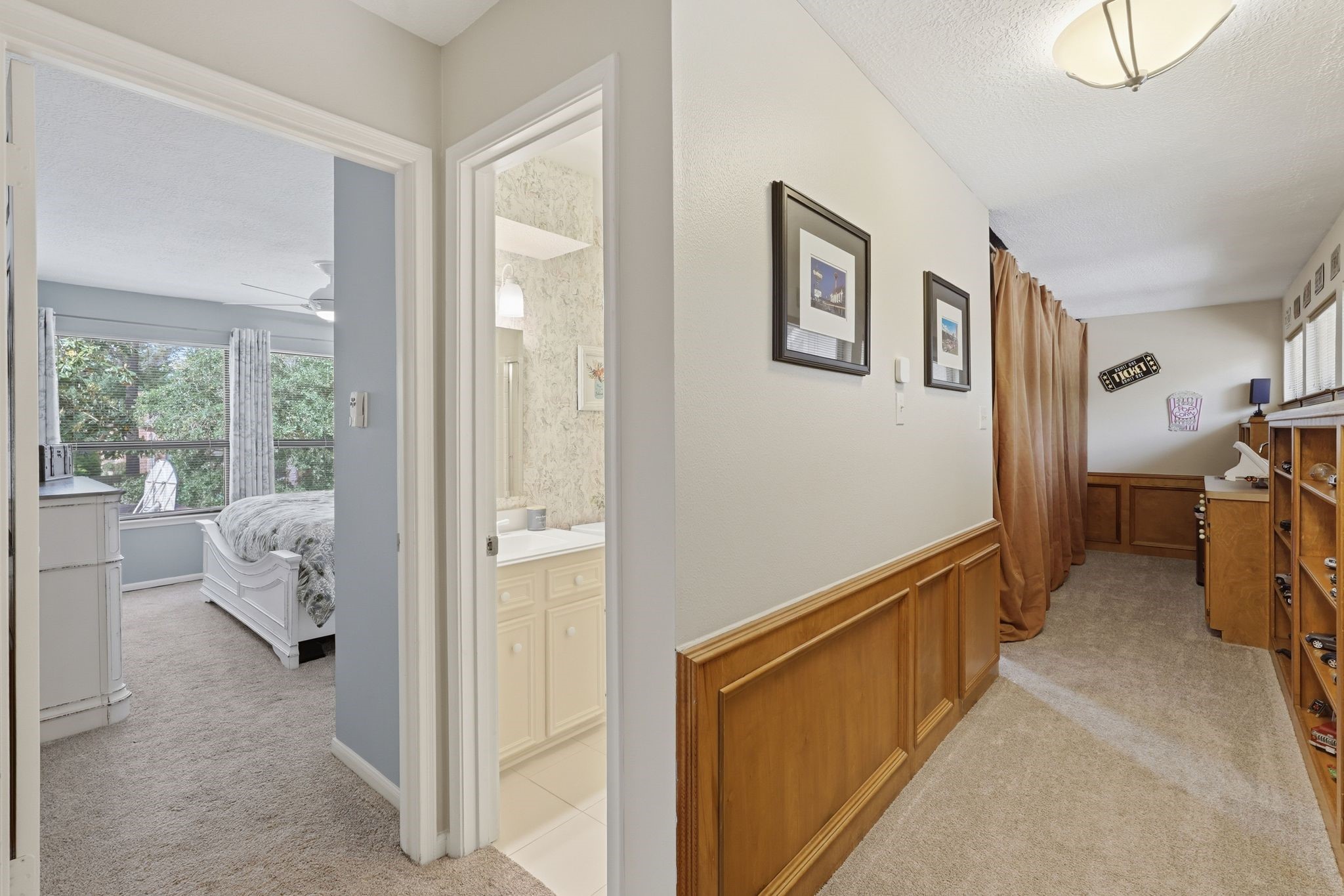 15007 Benfer Road Houston, TX 77069 - Photo 25 of 42 Bedroom number 3 with easy access to it's own bathroom!