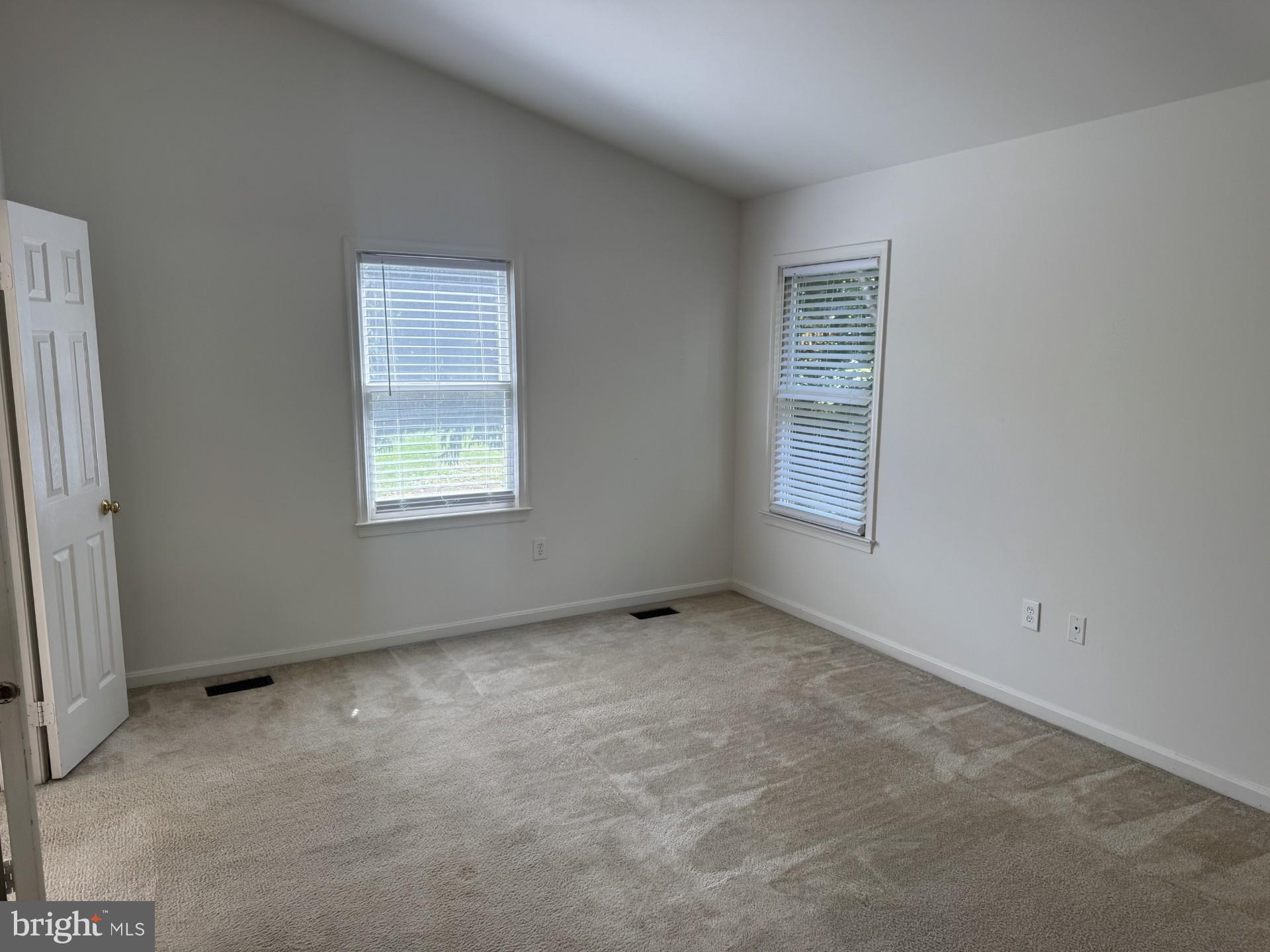 7261 Olde Lantern Way Springfield, VA 22152 - Photo 12 of 27 Gallery Image 12