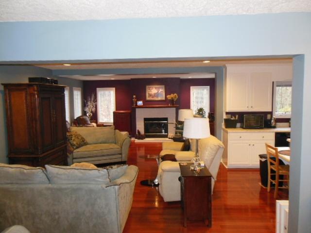 3640 Bushdale Road Roanoke, VA 24014 - Photo 2 of 36 DSCN3391