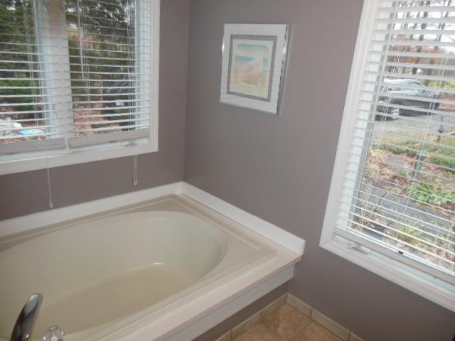 3640 Bushdale Road Roanoke, VA 24014 - Photo 20 of 36 DSCN3409
