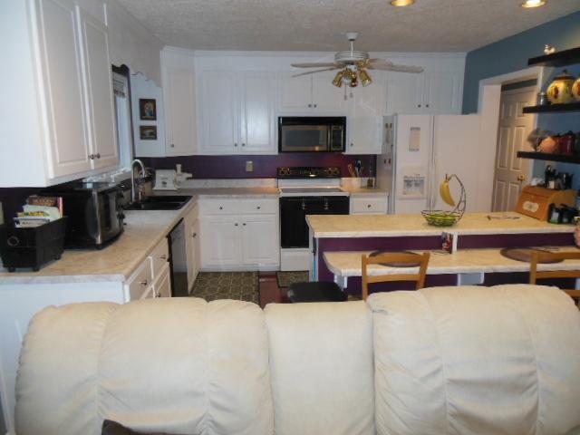 3640 Bushdale Road Roanoke, VA 24014 - Photo 9 of 36 DSCN3398