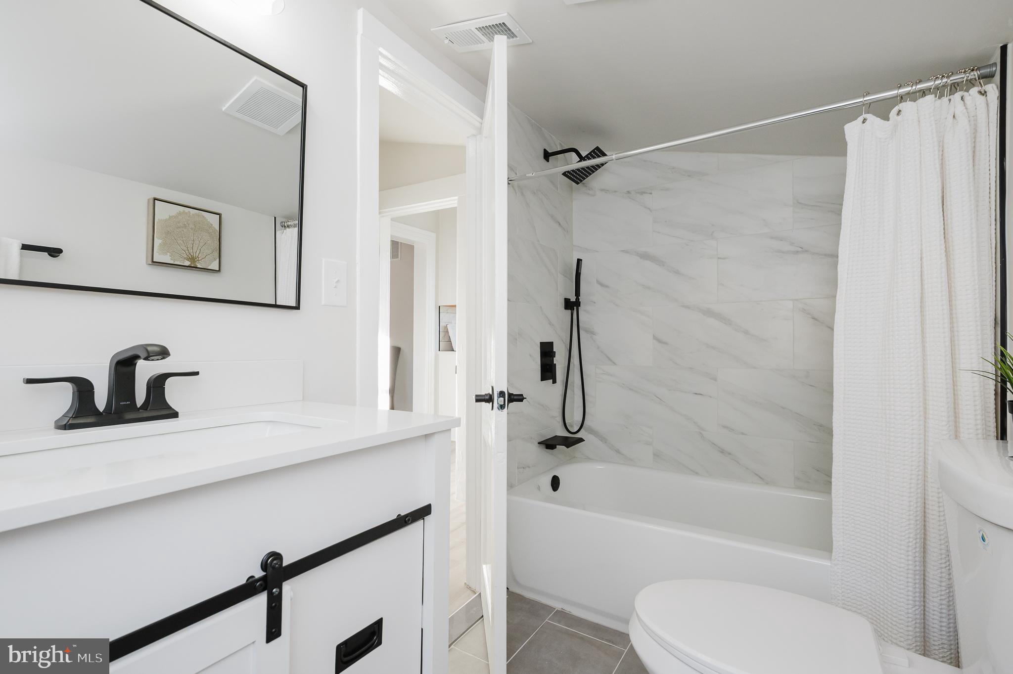 16506 Dubbs Road Sparks Glencoe, MD 21152 - Photo 16 of 72 Hall Full bath