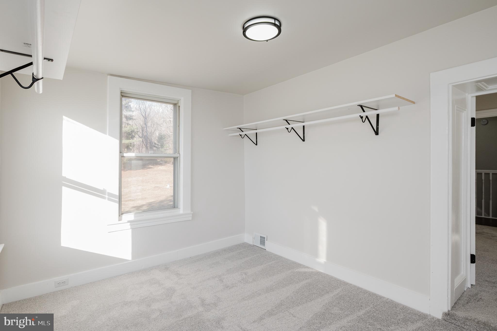 16506 Dubbs Road Sparks Glencoe, MD 21152 - Photo 54 of 72 Primary Walk-in Closet