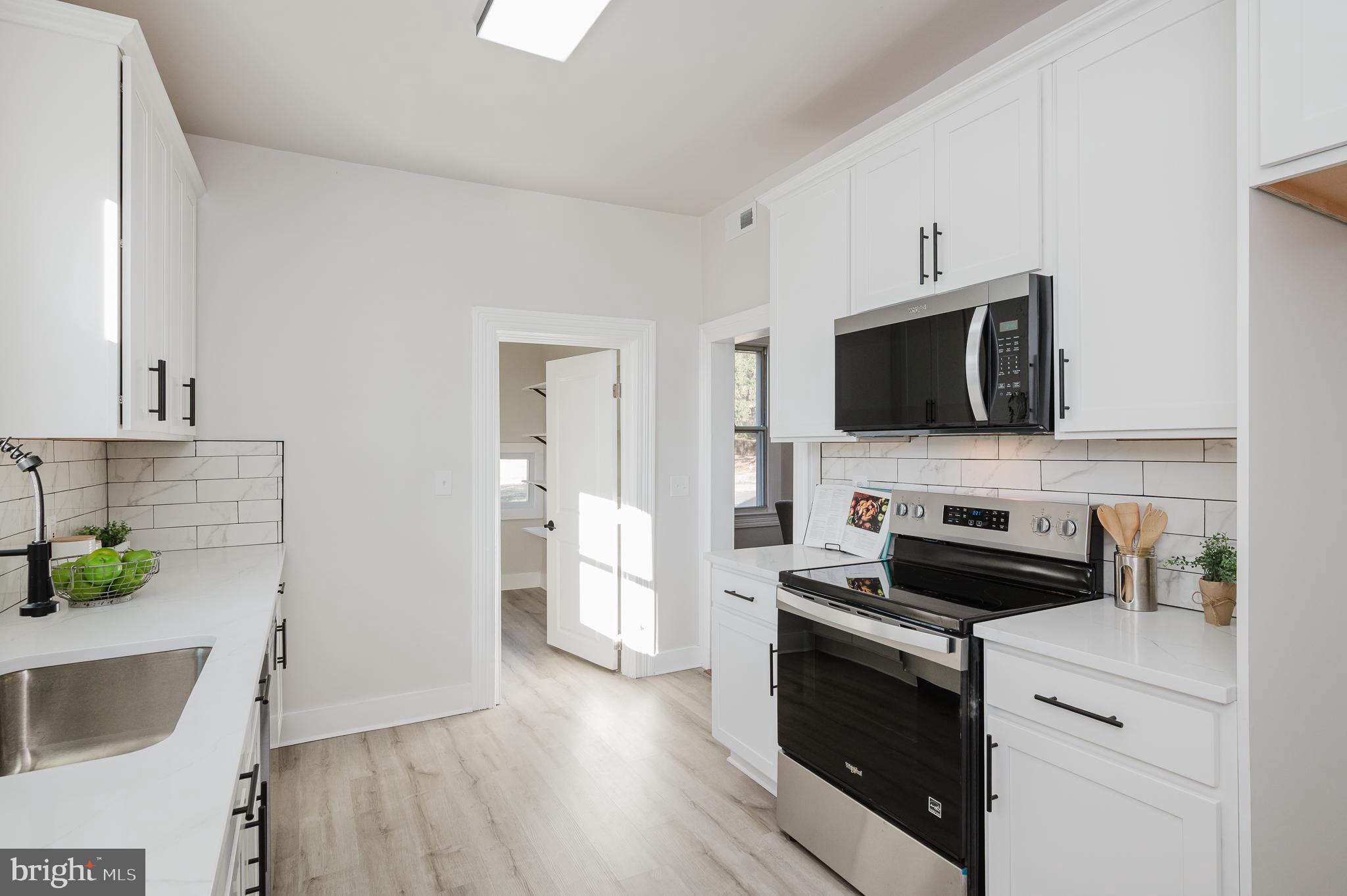 16506 Dubbs Road Sparks Glencoe, MD 21152 - Photo 7 of 72 Kitchen