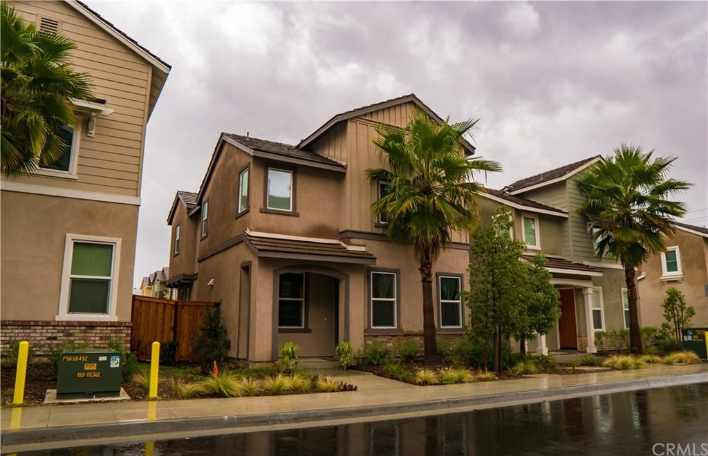 Front Entrance Along Maple.