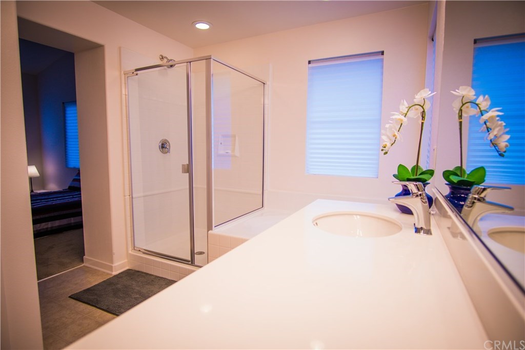 8865 Maple Avenue Montclair, CA 91763 - Photo 18 of 26 Master Bathroom.