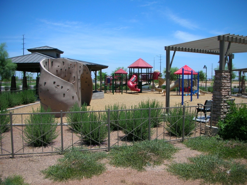 4729 South Burma Road Gilbert, AZ 85297 - Photo 5 of 39 Playground