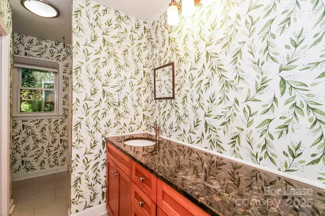 $2,155 | 1195 Nixon Heights Lane, Denver, NC 28037