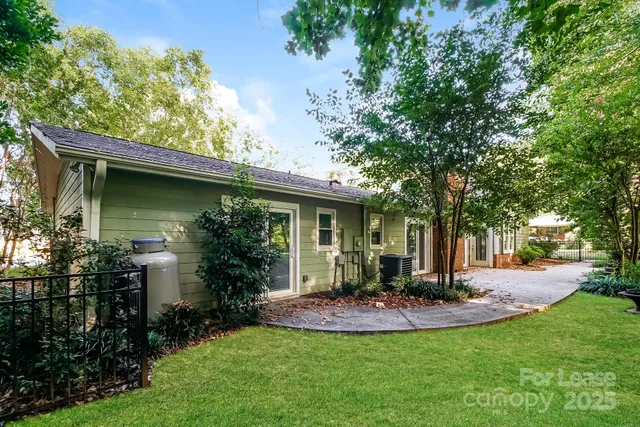 $2,155 | 1195 Nixon Heights Lane, Denver, NC 28037