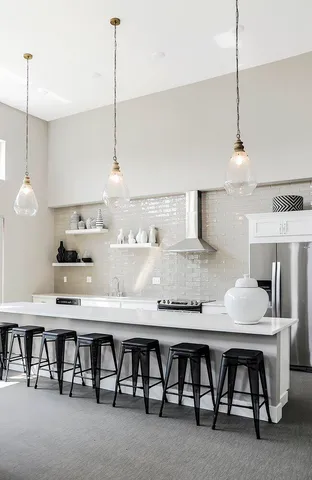 $2,795 | 6450 West Spur Road, Unit 202W, Mequon, WI 53092