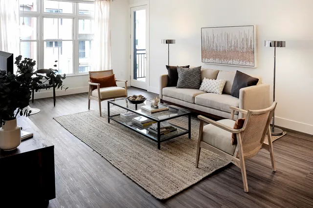 $2,795 | 6450 West Spur Road, Unit 202W, Mequon, WI 53092