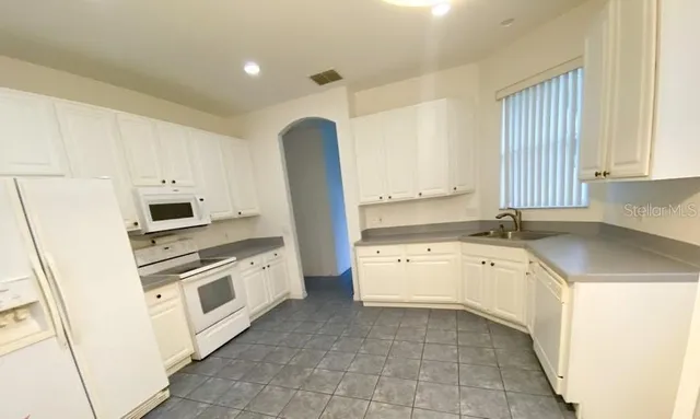 $2,250 | 596 Neumann Village Court, Ocoee, FL 34761