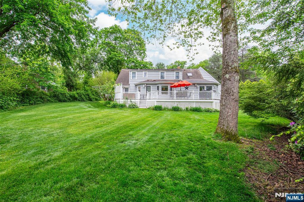 12 Yorke Road Mountain Lakes, NJ 07046 - Photo 28 of 31
