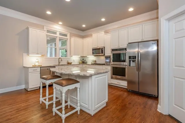 $1,050,000 | 705 Brickwood Lane, Milton, GA 30004