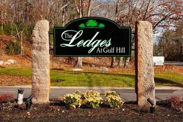 $395,000 | 23 Zoes Way, Cape Neddick, ME 03902