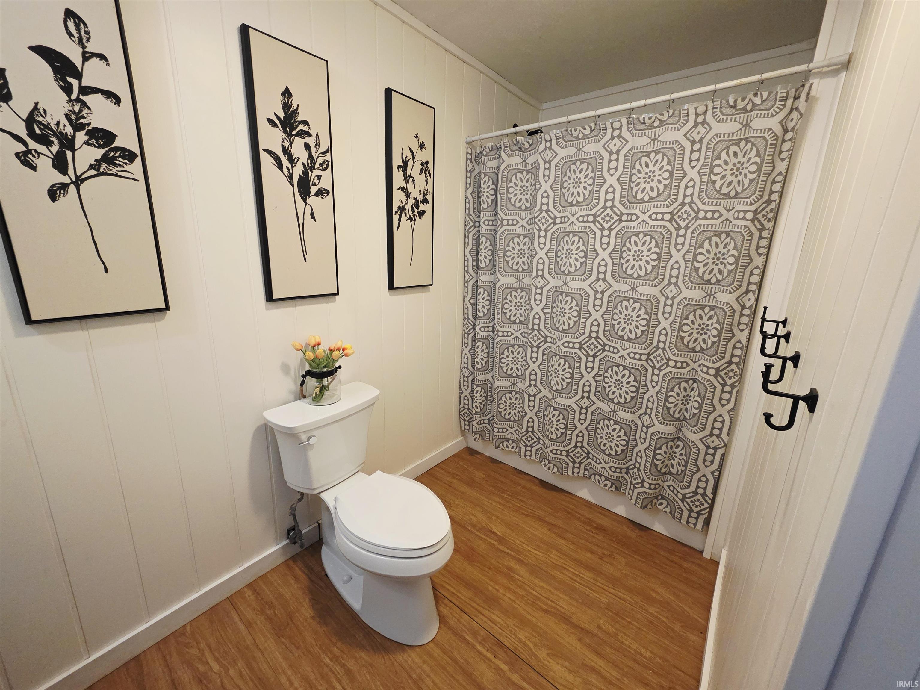 12011 Tyler Road Lakeville, IN 46536 - Photo 12 of 26