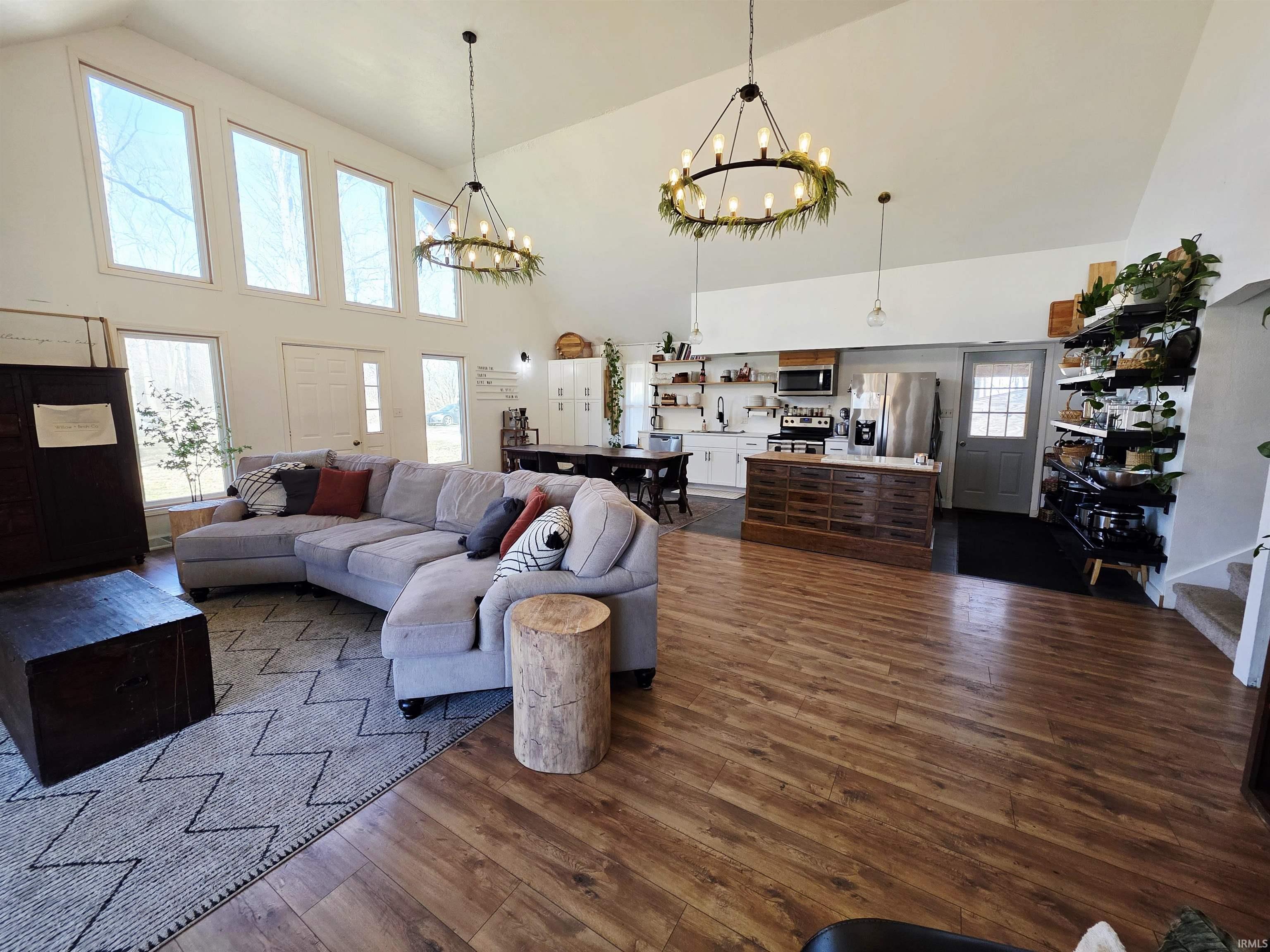 12011 Tyler Road Lakeville, IN 46536 - Photo 3 of 26