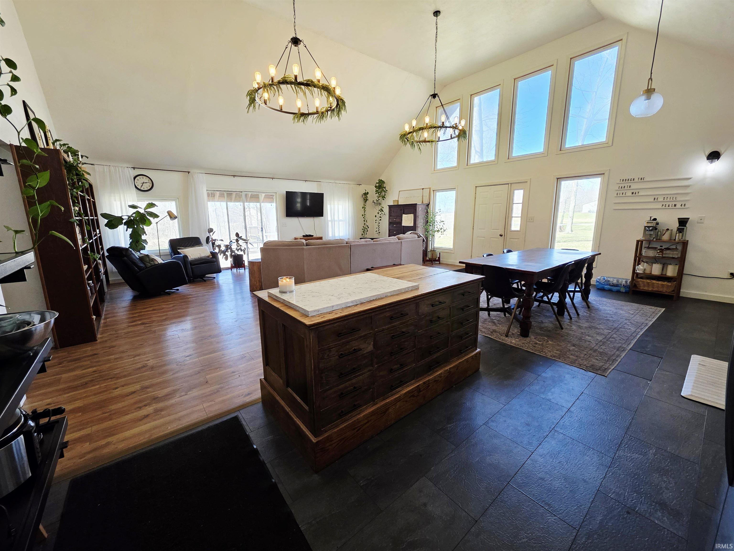 12011 Tyler Road Lakeville, IN 46536 - Photo 5 of 26