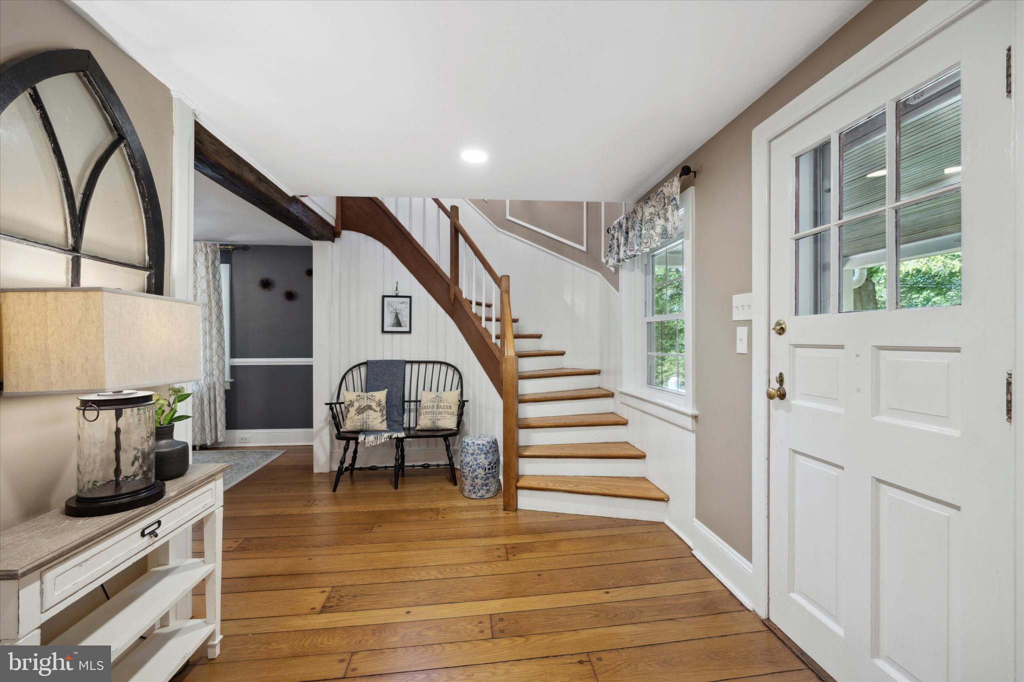 744 Pugh Road Wayne, PA 19087 - Photo 3 of 62 Entry Foyer