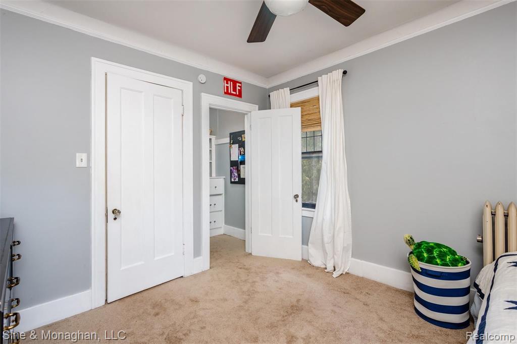 1027 Nottingham Road Grosse Pointe Park, MI 48230 - Photo 25 of 40