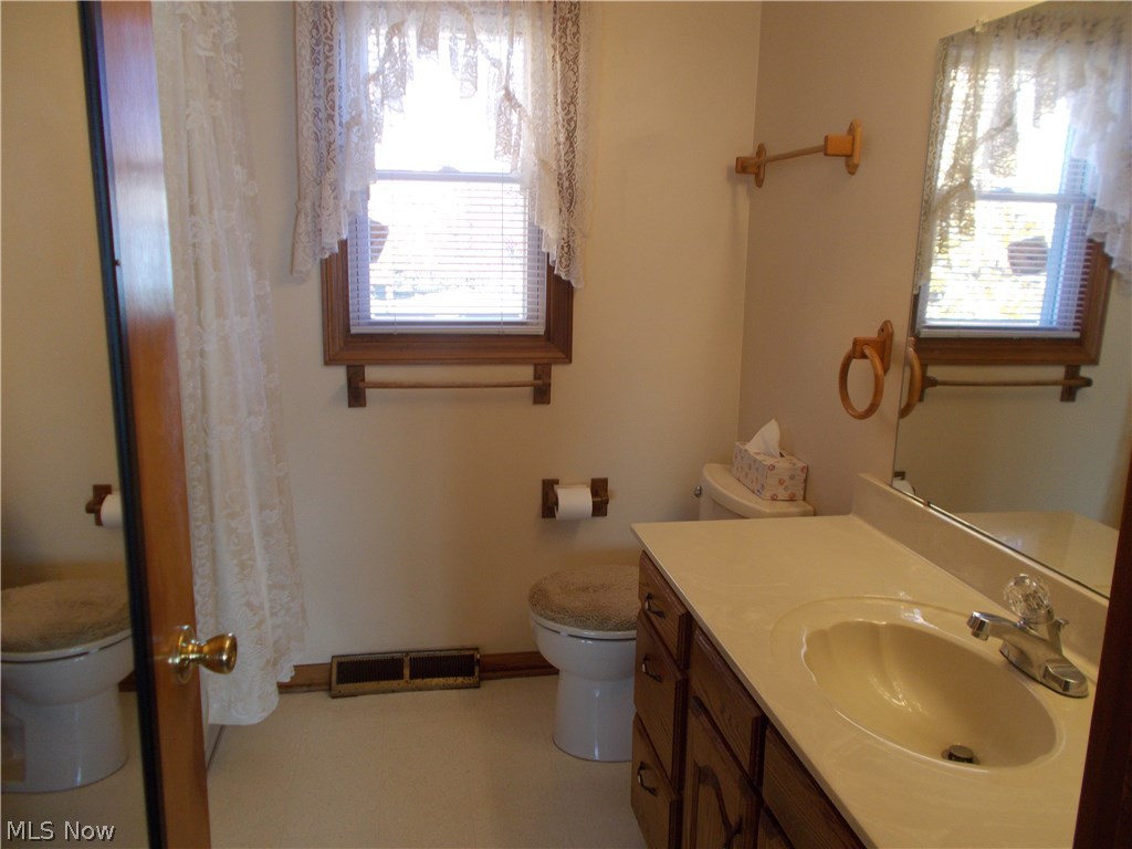 2357 Call Road Stow, OH 44224 - Photo 9 of 18