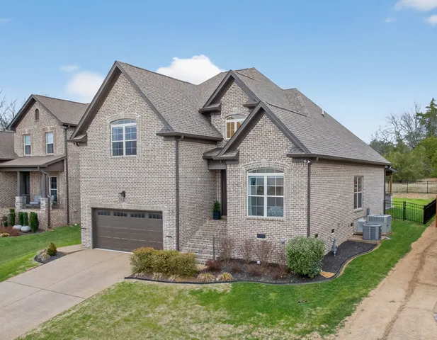$574,900 | 716 Brooke Cove, Mount Juliet, TN 37122