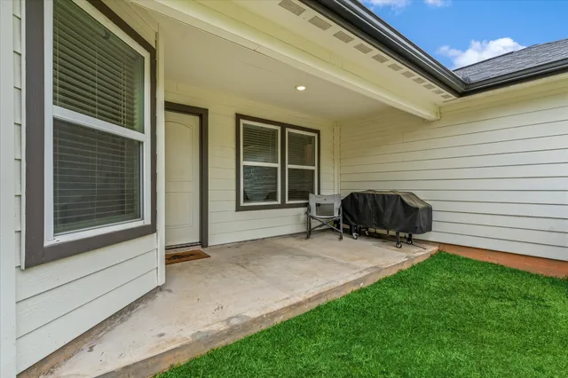 $1,700 | 14986 Indian Hill Trail, Willis, TX 77378