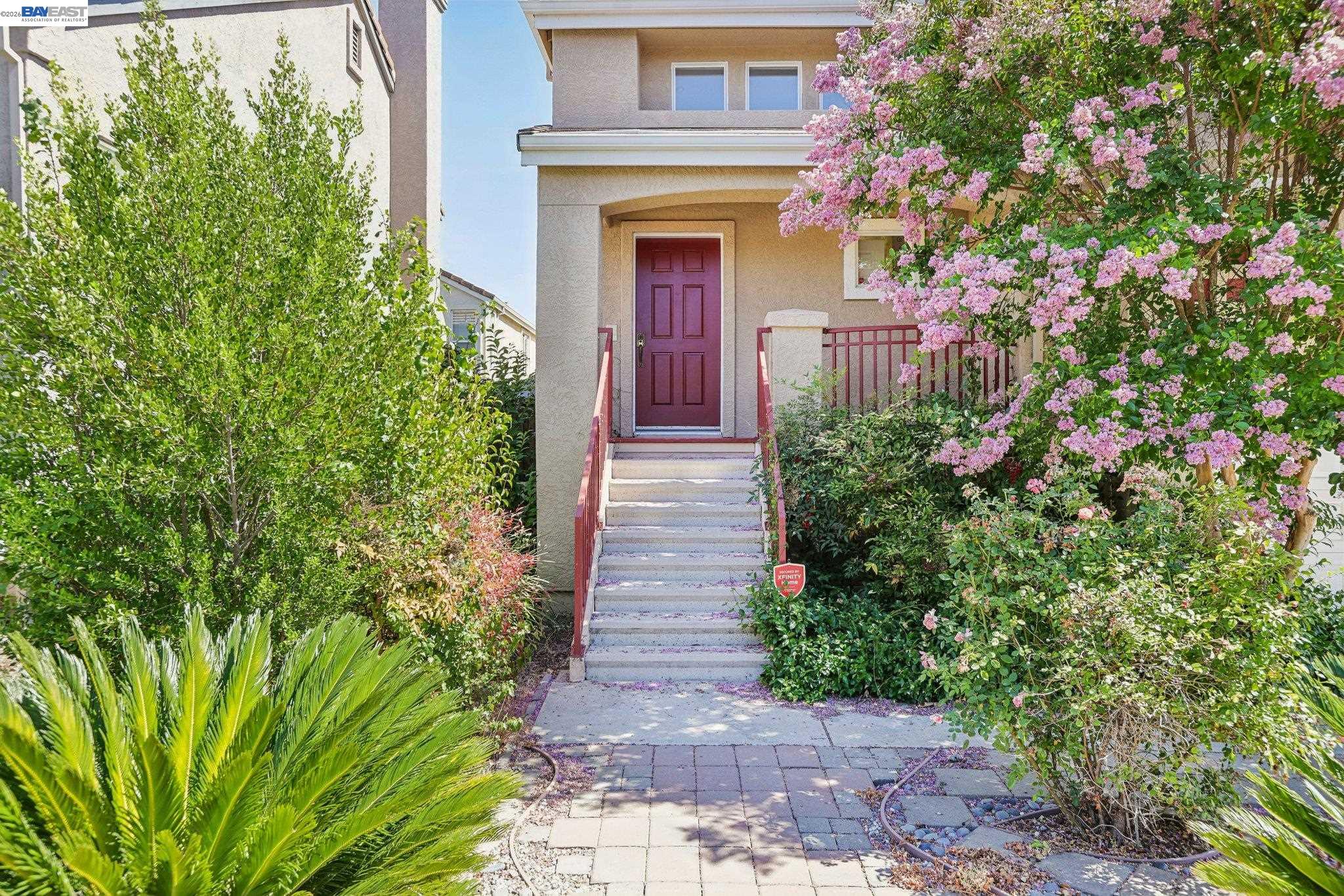 106 Triana Way San Ramon, CA 94583 - Photo 4 of 33 Gallery Image 4
