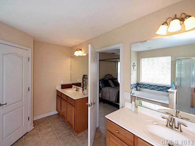 749 Trailhead Lane Fort Mill, SC 29708 - Photo 13 of 16 Gallery Image 13