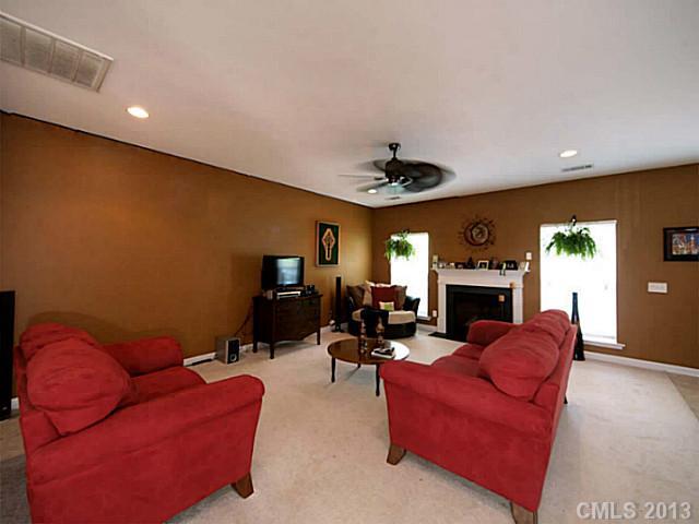 749 Trailhead Lane Fort Mill, SC 29708 - Photo 4 of 16 Gallery Image 4