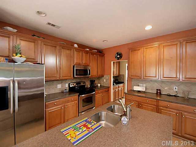 749 Trailhead Lane Fort Mill, SC 29708 - Photo 6 of 16 Gallery Image 6