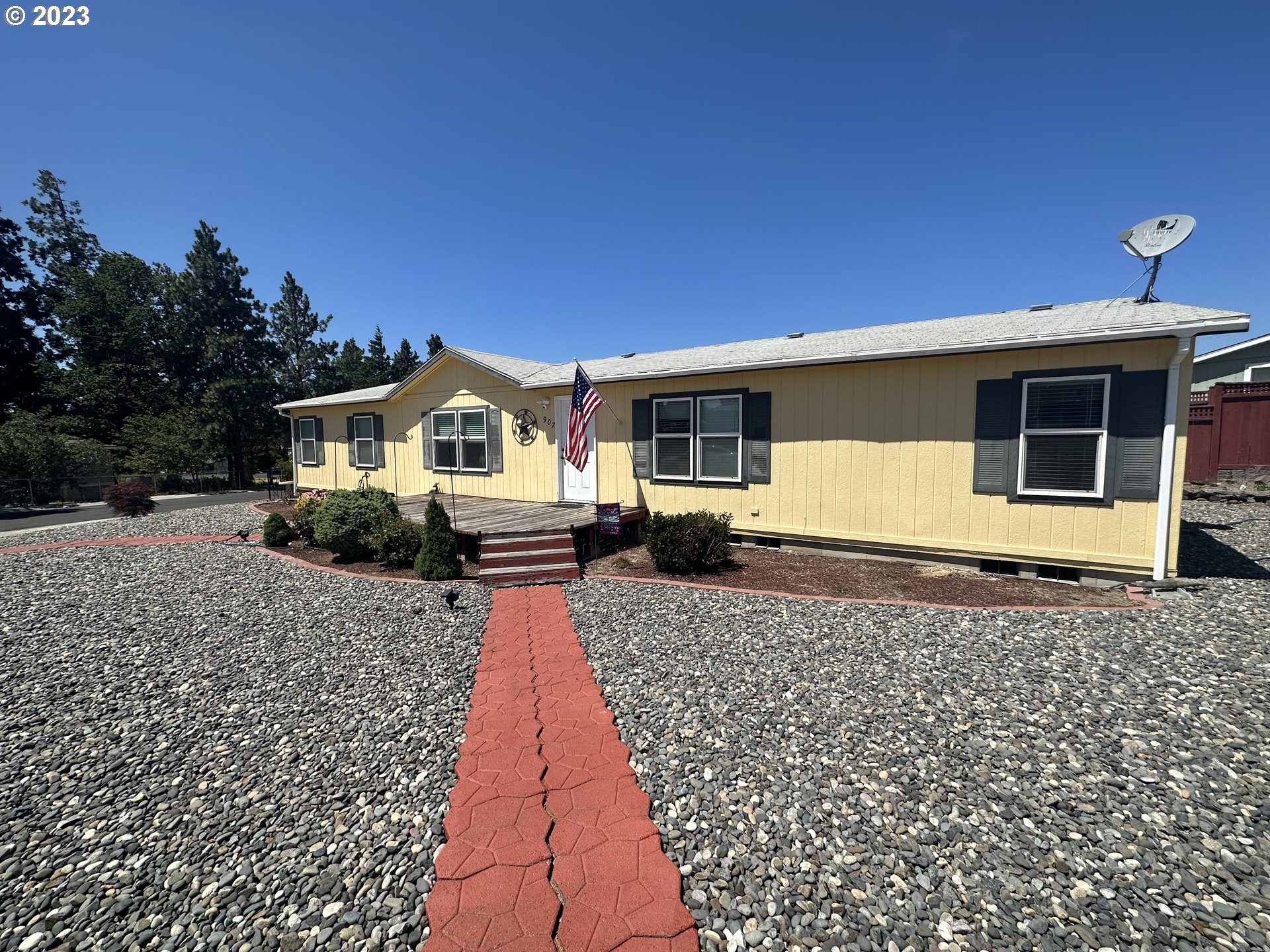 907 Toll Road Dufur, OR 97021 - Photo 1 of 32 Gallery Image 1
