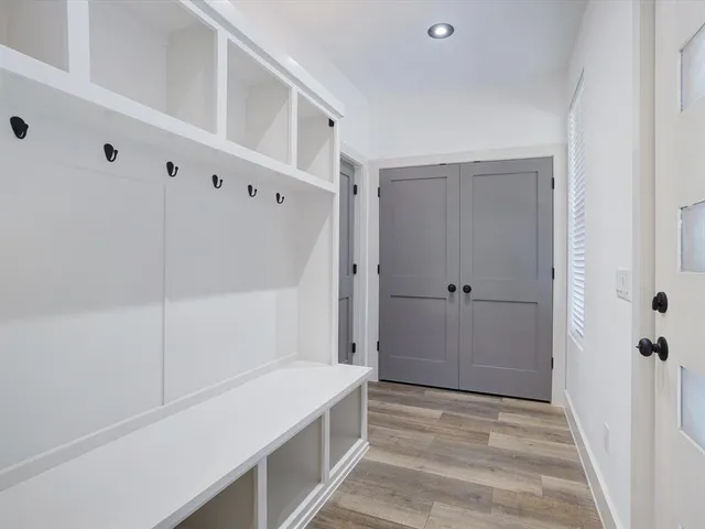 $350,000 | 319 South Pecan Street, Bells, TX 75414