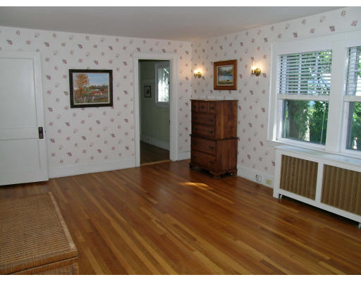 30 Oakley Road Belmont, MA 02478 - Photo 12 of 17 Gallery Image 12